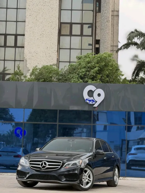 Thumbnail 2 of 2013 Mercedes-Benz E-Class