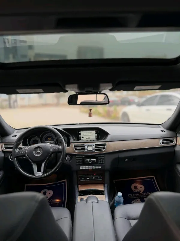 Thumbnail 3 of 2013 Mercedes-Benz E-Class