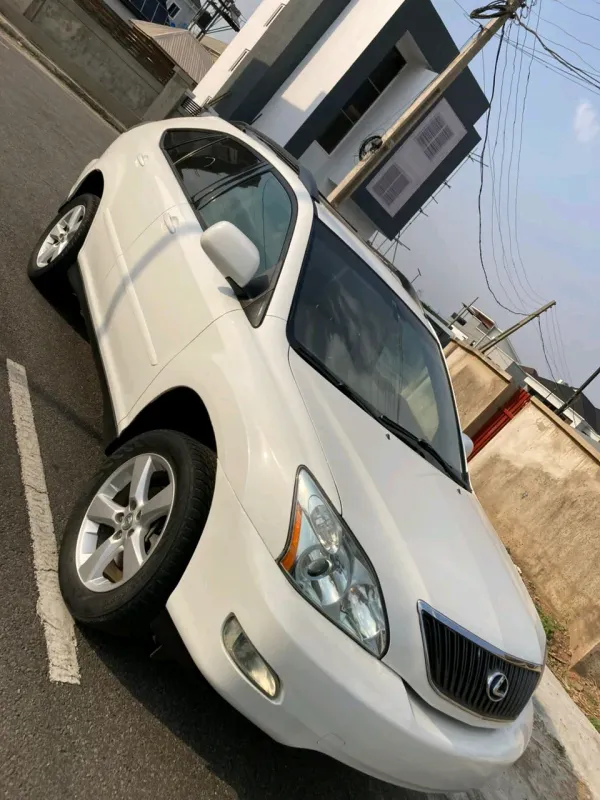 Thumbnail 2 of 2006 Lexus LX