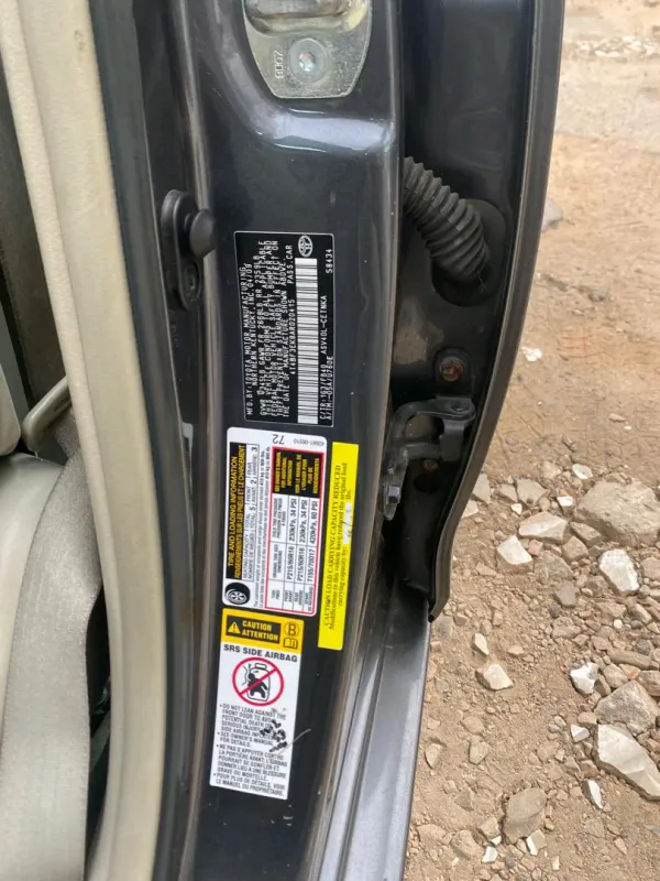 Thumbnail 10 of 2010 Toyota Camry LE