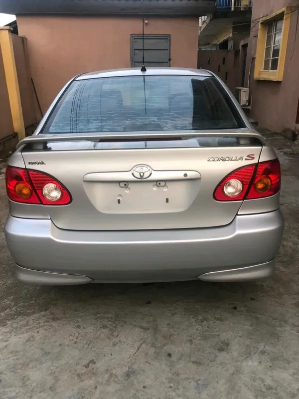 Thumbnail 5 of 2005 Toyota Corolla