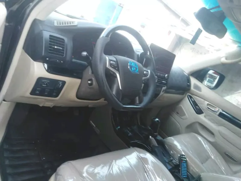 Thumbnail 11 of 2022 Toyota Land Cruiser Xle
