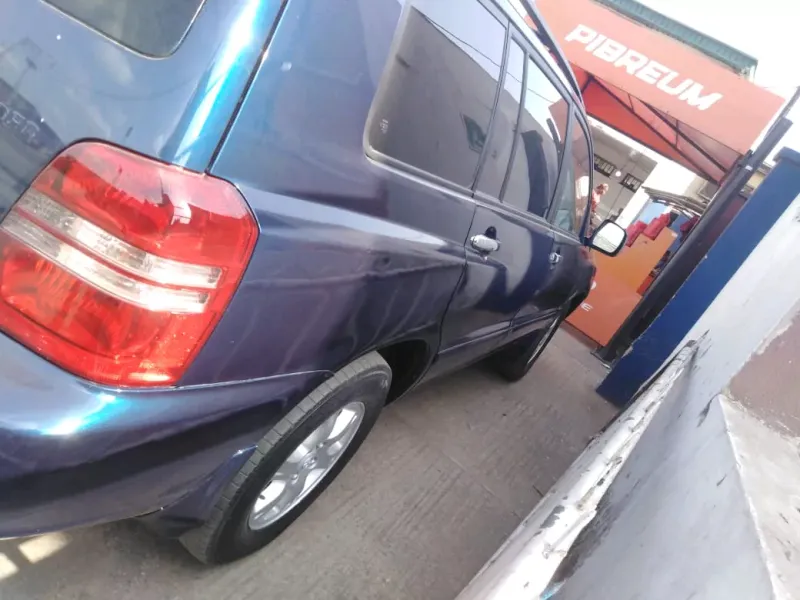 Thumbnail 4 of 2006 Toyota Highlander se