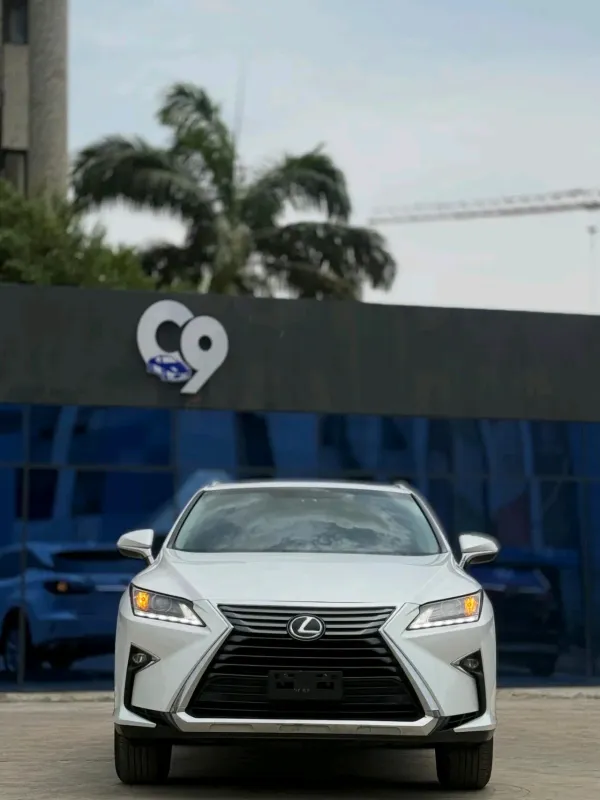 Thumbnail 2 of 2016 Lexus RX