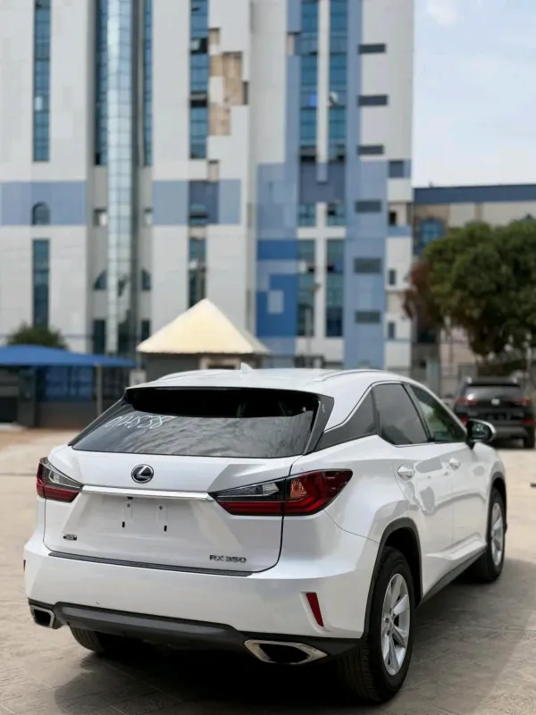 Thumbnail 7 of 2016 Lexus RX