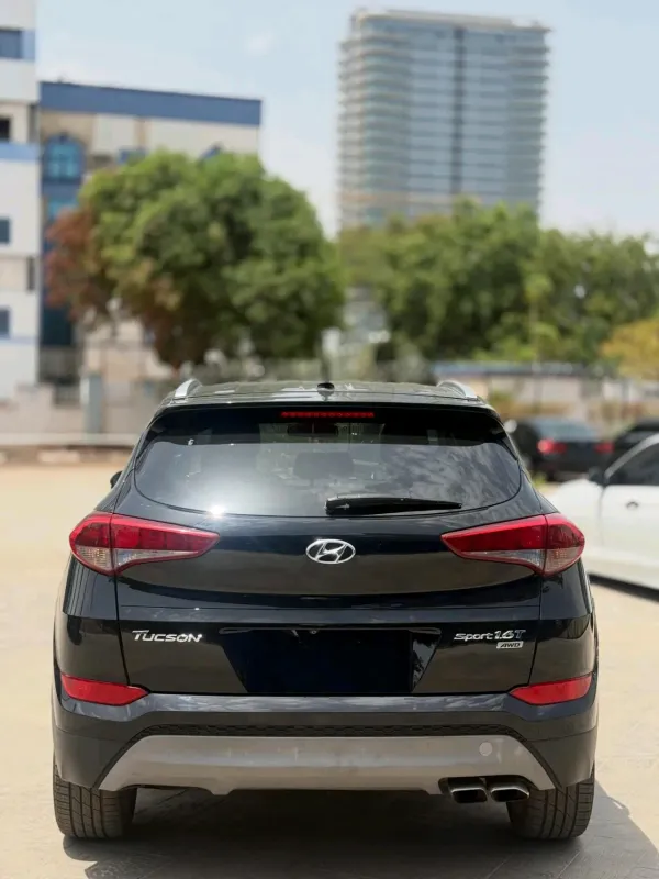 Thumbnail 9 of 2017 Hyundai Tucson