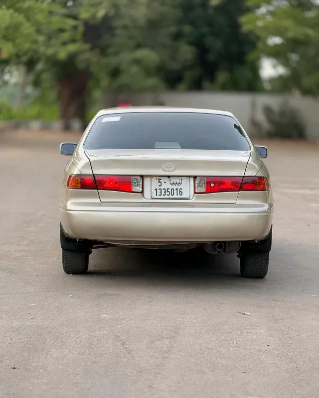 Thumbnail 3 of 2000 Toyota Camry