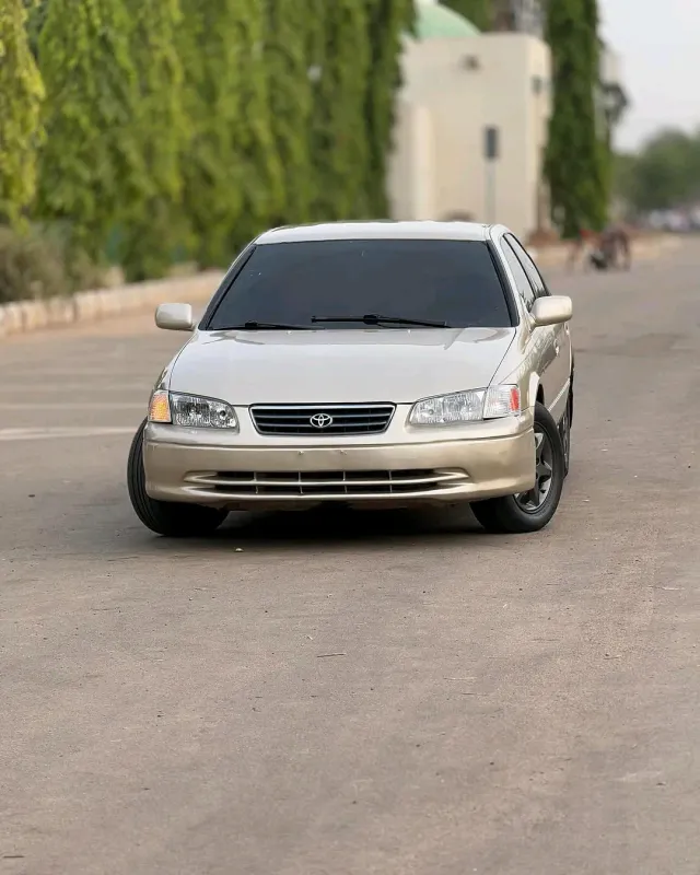 Thumbnail 8 of 2000 Toyota Camry