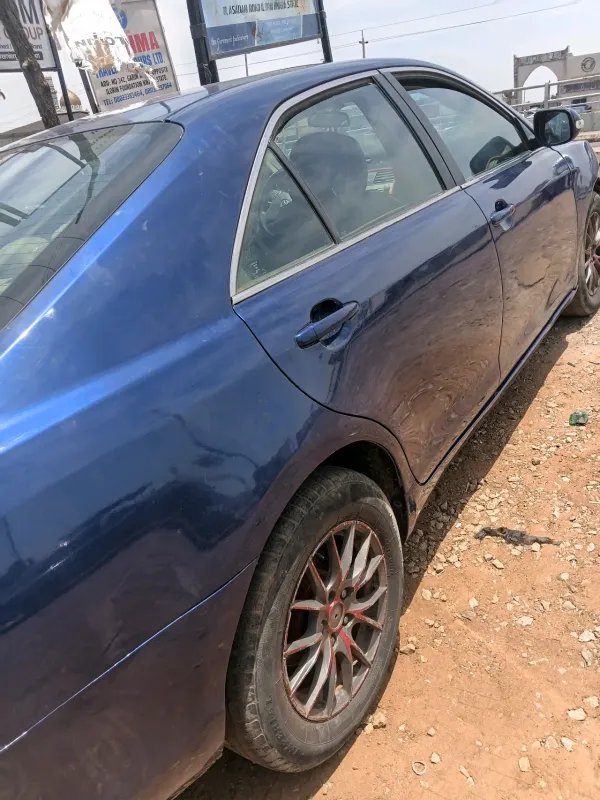 Thumbnail 3 of 2007 Toyota Camry le