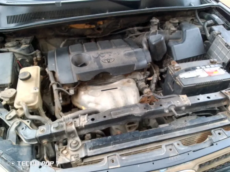 Thumbnail 7 of 2010 Toyota RAV4