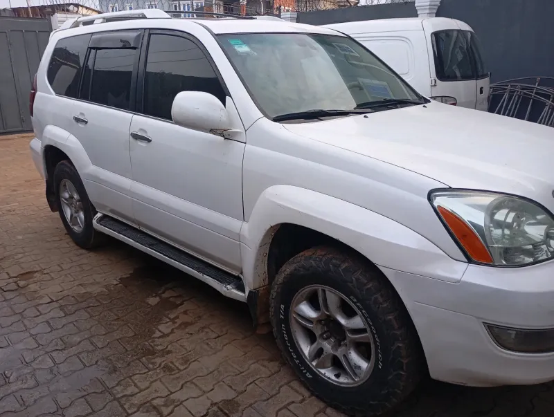 Thumbnail 4 of 2005 Lexus GX