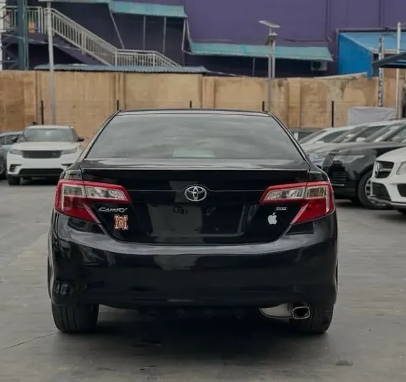 Thumbnail 7 of 2012 Toyota Camry LE