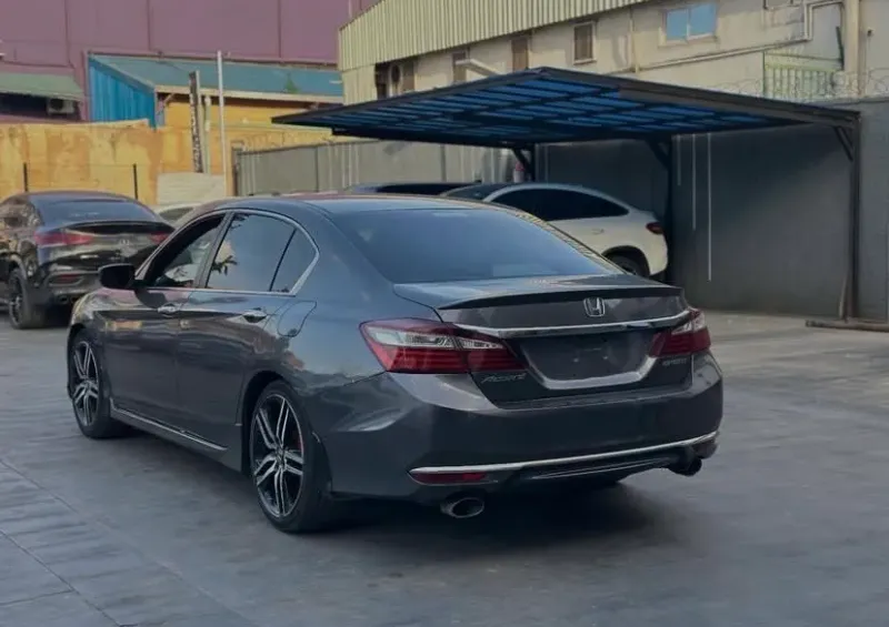 Thumbnail 9 of 2016 Honda Accord Sport