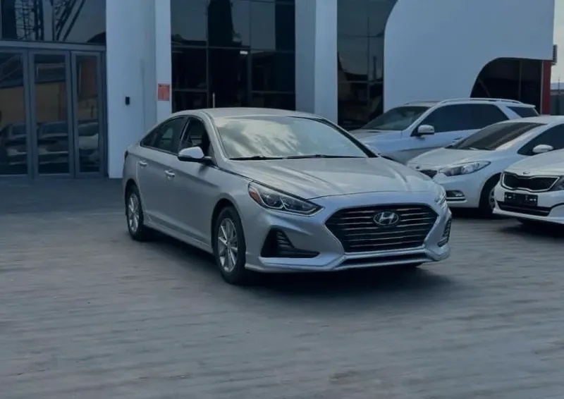Thumbnail 2 of 2018 Hyundai Sonata