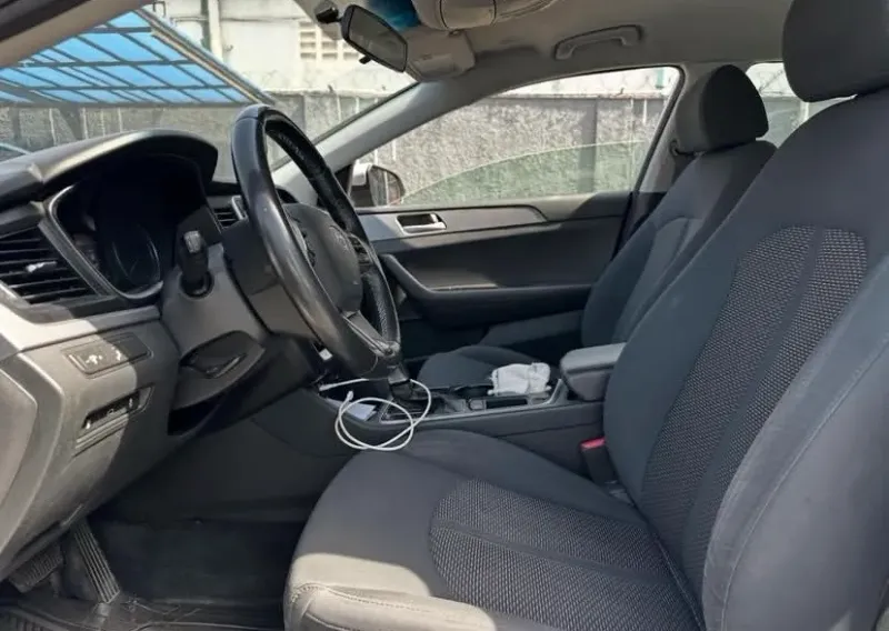 Thumbnail 4 of 2018 Hyundai Sonata