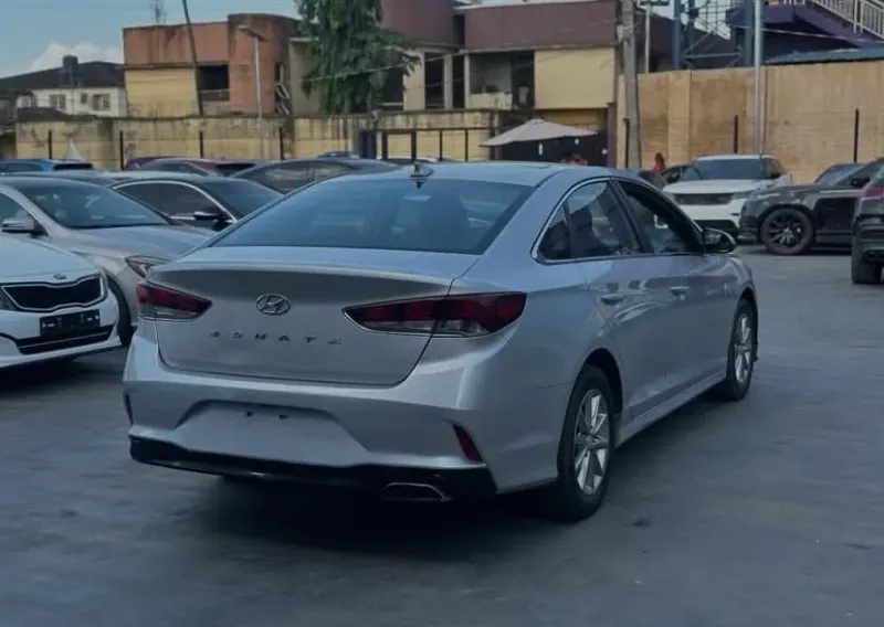 Thumbnail 10 of 2018 Hyundai Sonata