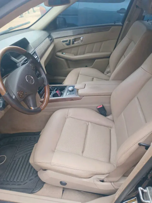 Thumbnail 12 of 2011 Mercedes-Benz E-Class