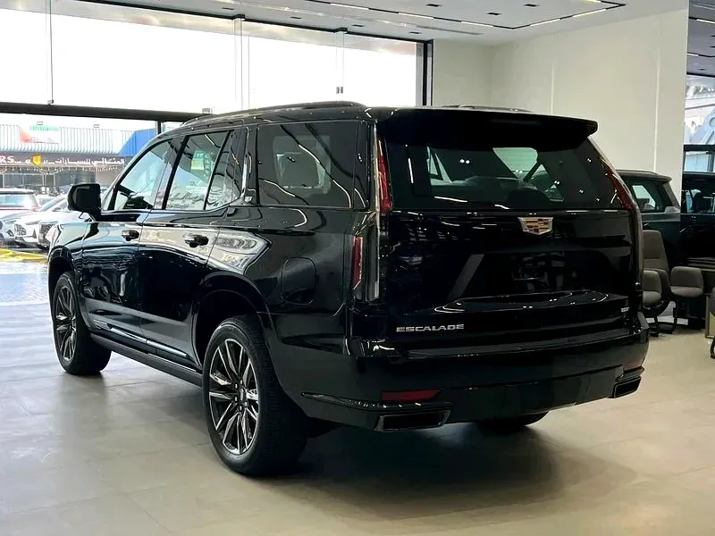 Thumbnail 3 of 2024 Cadillac Escalade