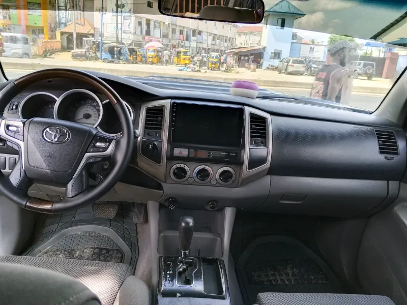 Thumbnail 8 of 2006 TOYOTA Tacoma