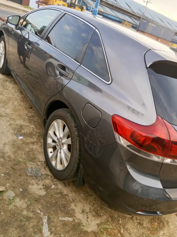 Thumbnail 12 of 2014 TOYOTA Venza