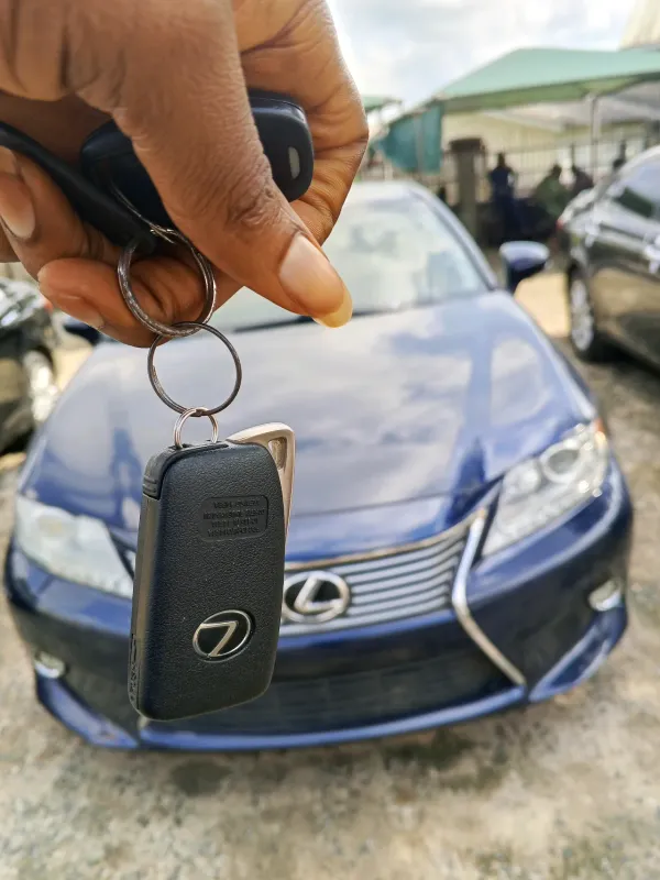 Thumbnail 5 of 2014 LEXUS ES