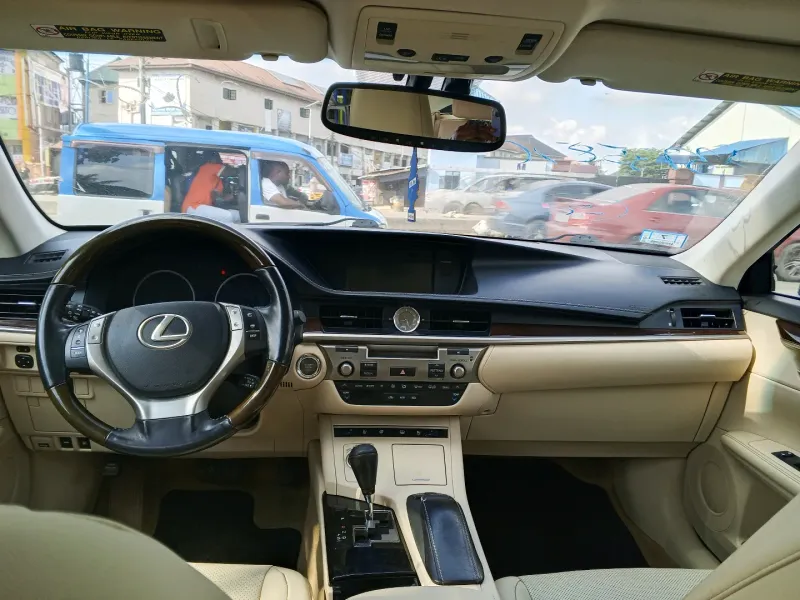 Thumbnail 9 of 2014 LEXUS ES