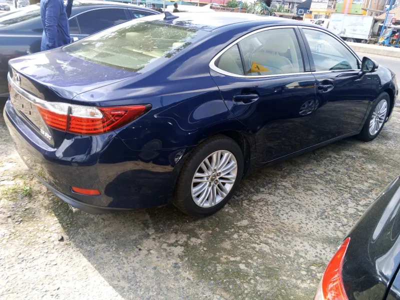 Thumbnail 14 of 2014 LEXUS ES