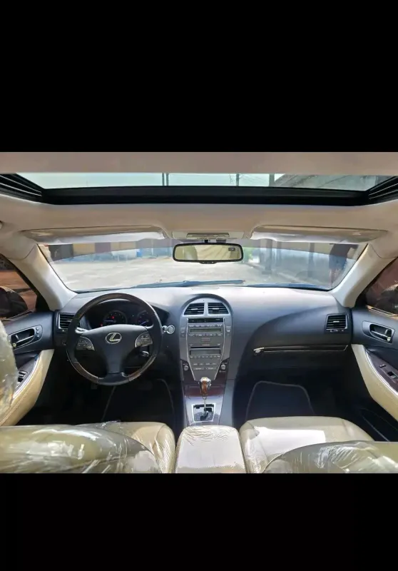 Main image of 2012 Lexus ES