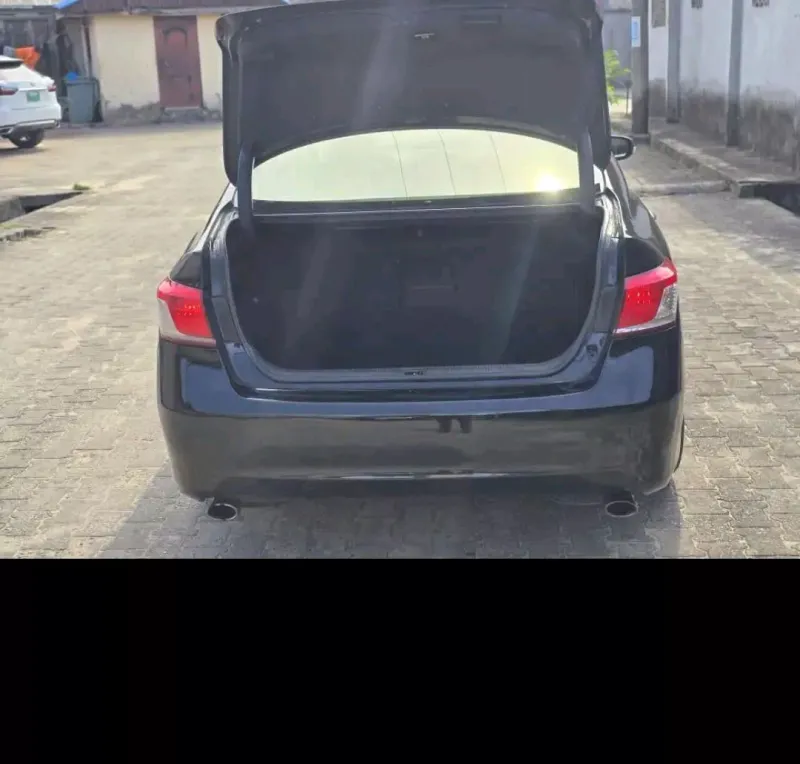 Thumbnail 6 of 2012 Lexus ES