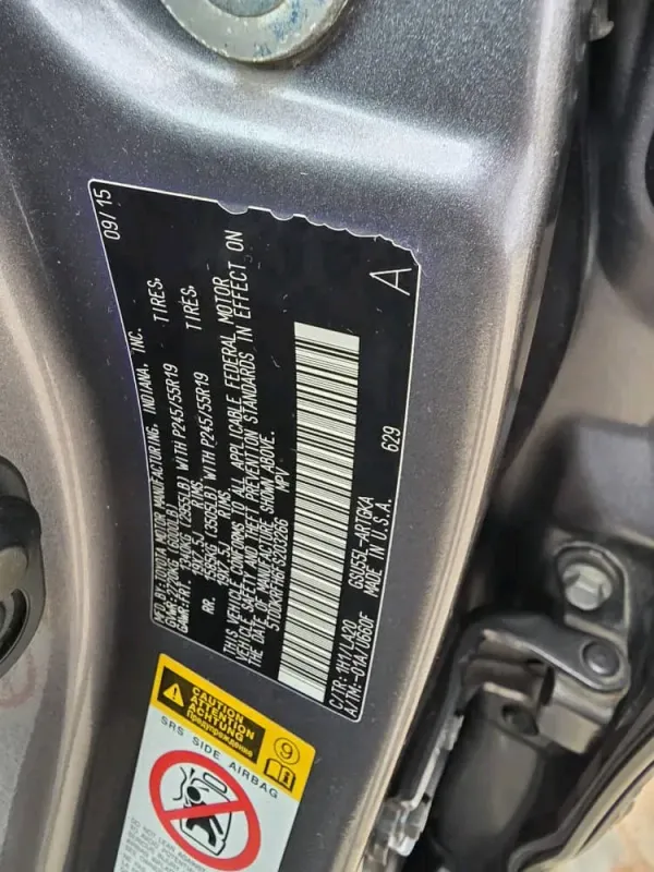 Thumbnail 10 of 2016 Toyota Highlander limited edition
