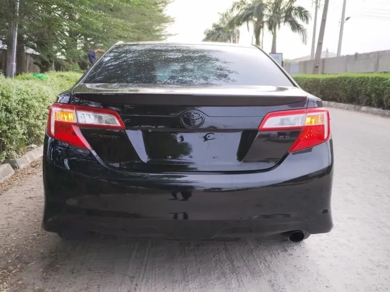 Thumbnail 7 of 2014 Toyota Camry se