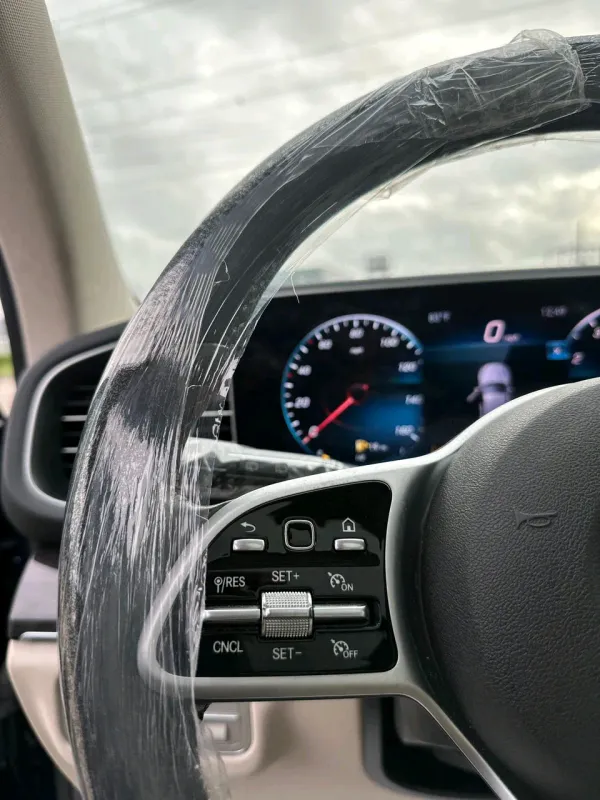 Thumbnail 4 of 2020 Mercedes-Benz GLE-Class GLE 350