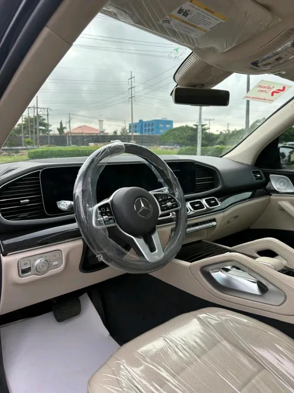 Thumbnail 7 of 2020 Mercedes-Benz GLE-Class GLE 350