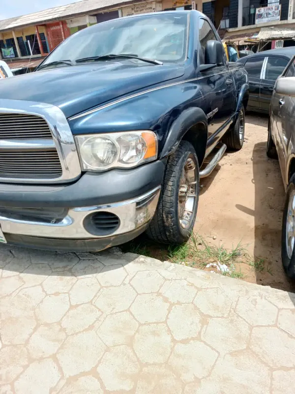 Thumbnail 2 of 2000 Dodge RAM