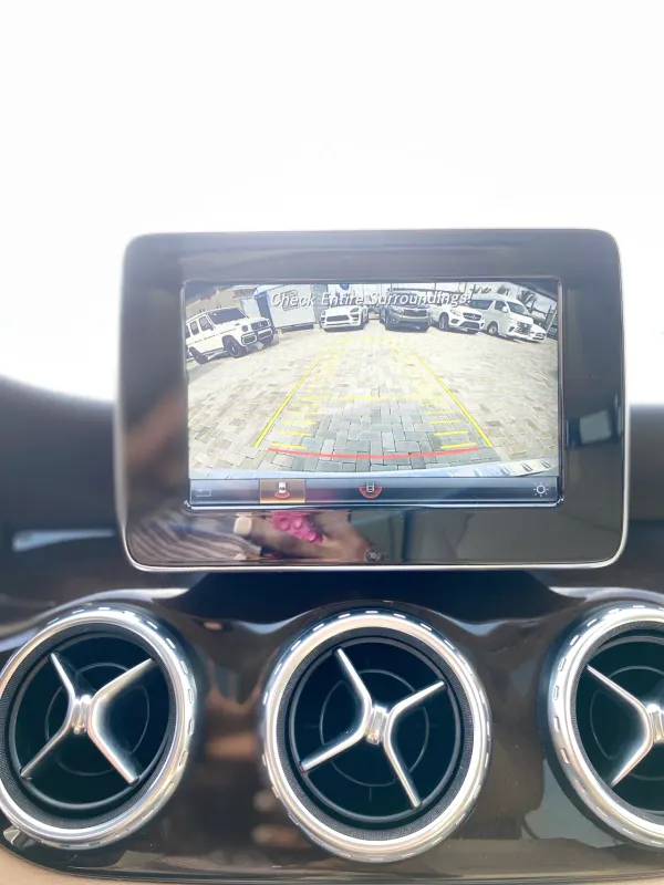 Thumbnail 6 of 2016 Mercedes-Benz GLA-Class
