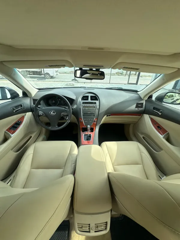 Thumbnail 2 of 2010 Lexus ES ES