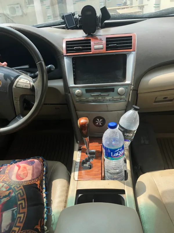 Thumbnail 5 of 2010 TOYOTA Camry XLE