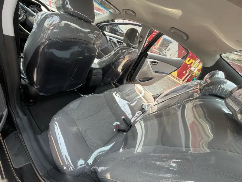 Thumbnail 5 of 2014 HYUNDAI Elantra