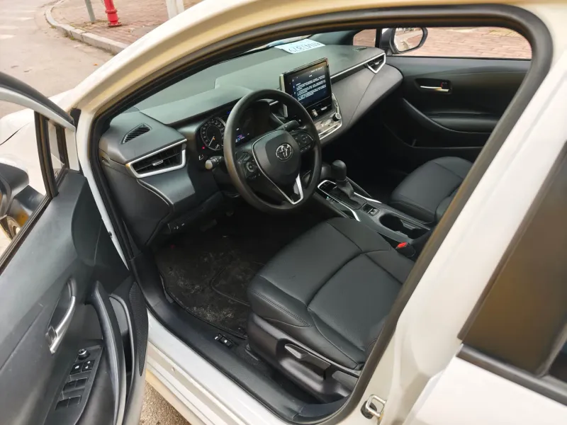 Thumbnail 6 of 2022 Toyota Corolla