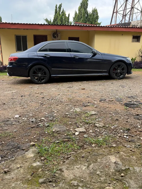 Thumbnail 4 of 2014 Mercedes-Benz E-Class E63
