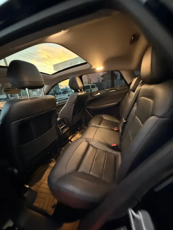 Thumbnail 8 of 2016 Mercedes-Benz GLE-Class