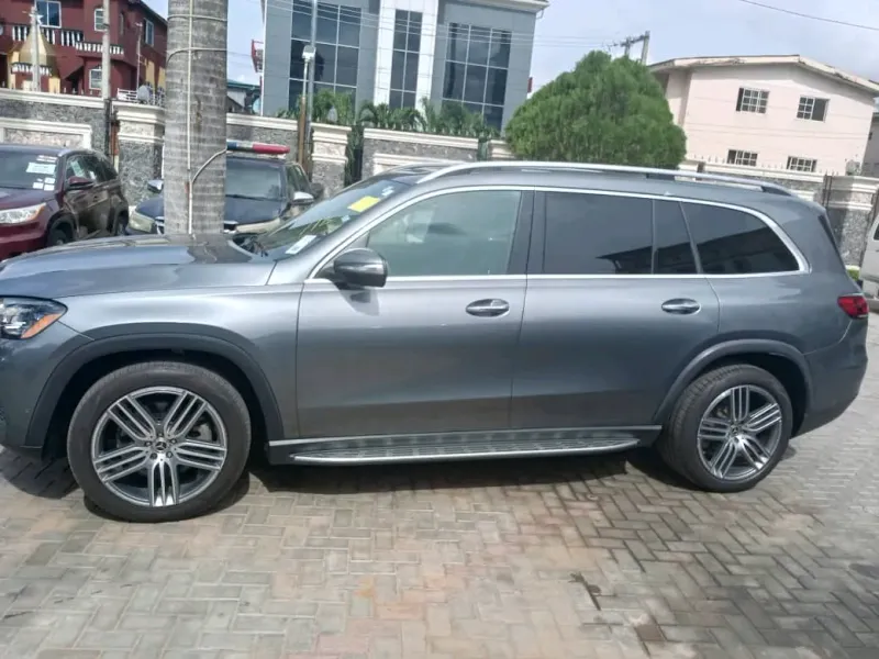 Thumbnail 5 of 2021 MERCEDES-BENZ GLS-Class