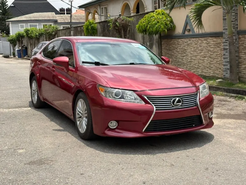 Thumbnail 10 of 2013 Lexus ES LE