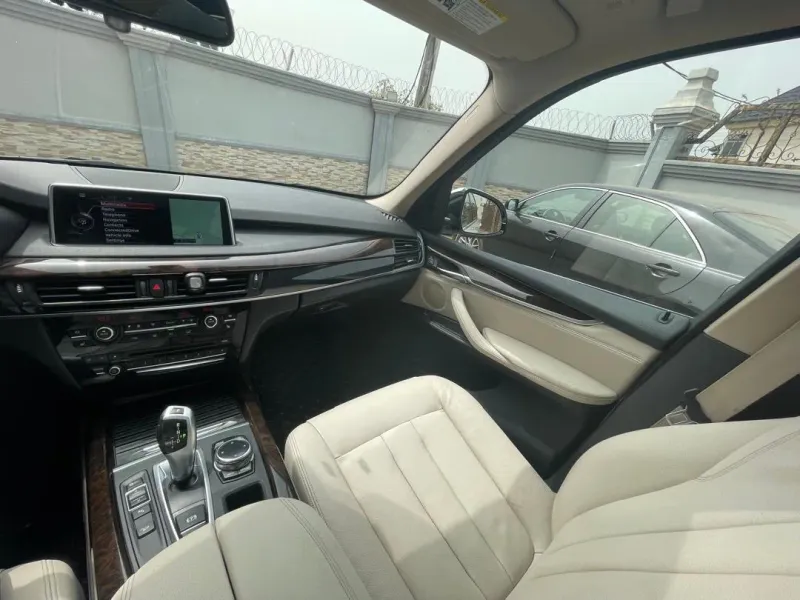 Thumbnail 6 of 2015 BMW X5