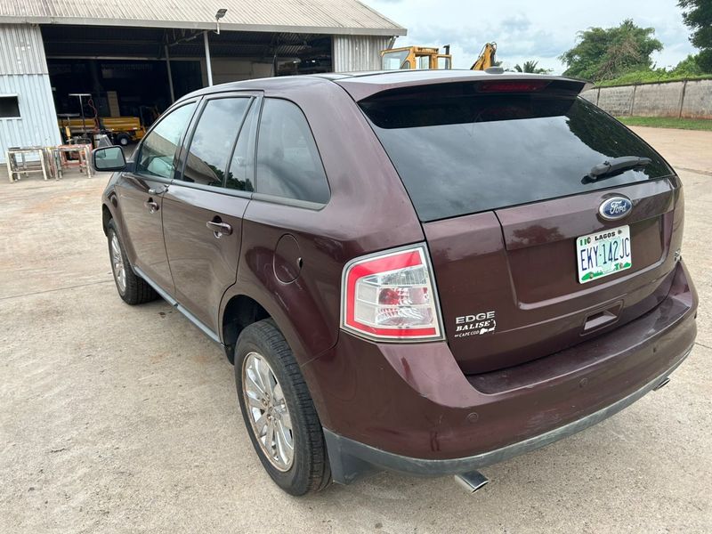 Thumbnail 3 of 2010 Ford Edge