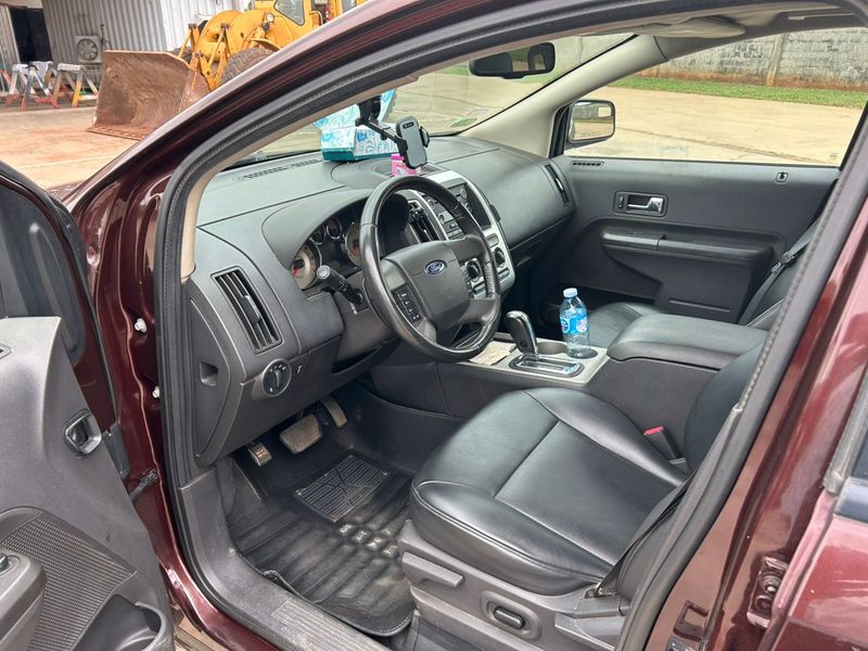 Thumbnail 11 of 2010 Ford Edge