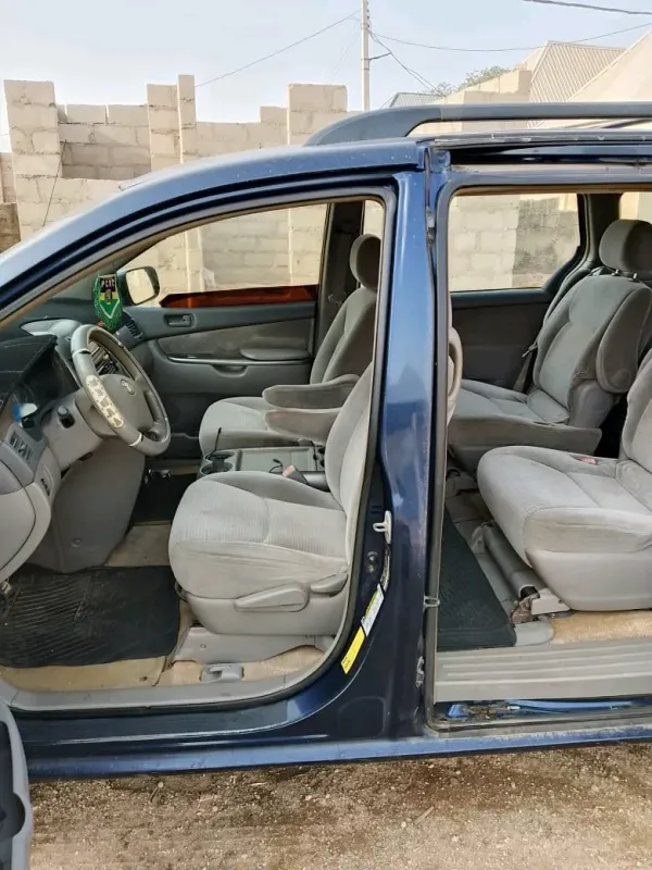 Thumbnail 6 of 2006 Toyota Sienna XLE