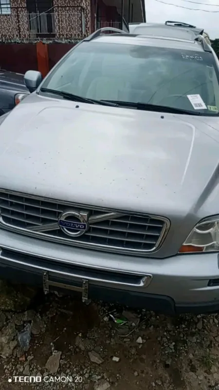Thumbnail 3 of 2005 Volvo XC90