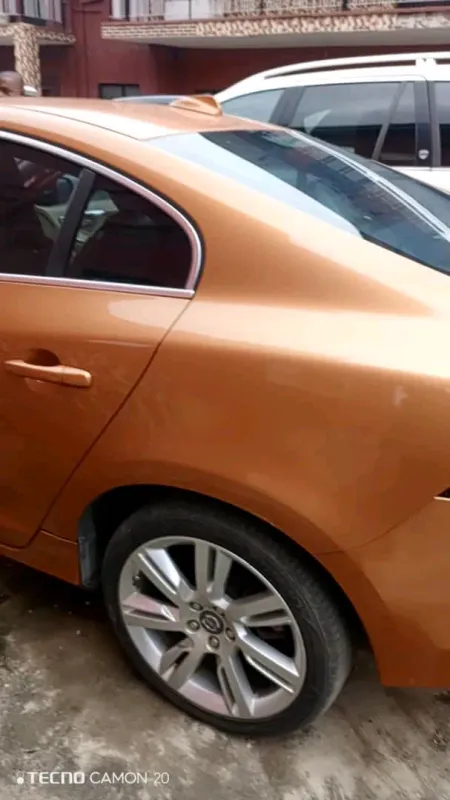 Thumbnail 5 of 2012 Volvo S60