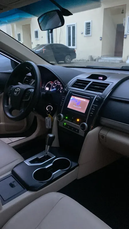 Thumbnail 6 of 2012 Toyota Camry LE